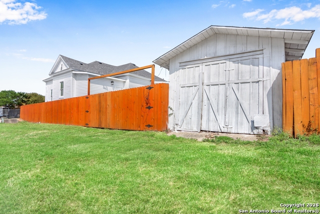 Image 10 of 14 For 502 Sherman