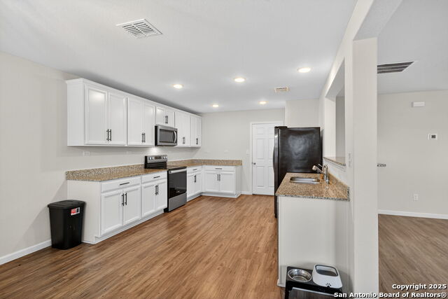 Image 10 of 25 For 6231 Antares