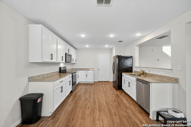 Image 11 of 25 For 6231 Antares