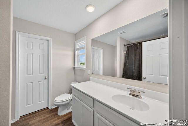 Image 17 of 25 For 6231 Antares