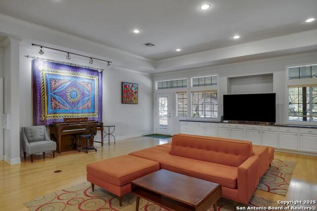 Image 9 of 37 For 14510 Fm 306