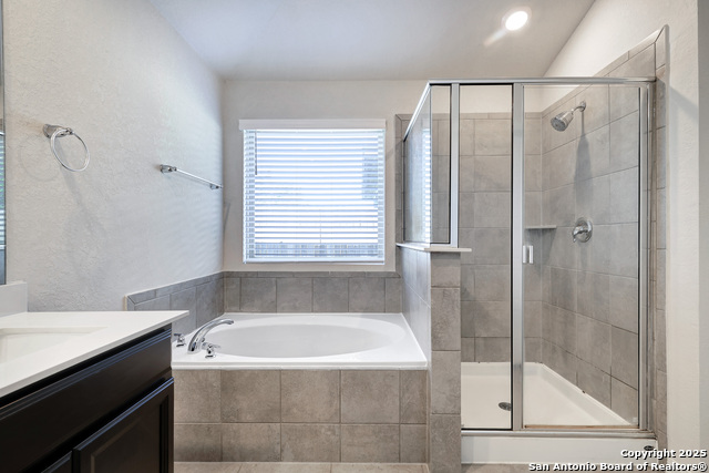 Image 13 of 26 For 3168 Junction Bay