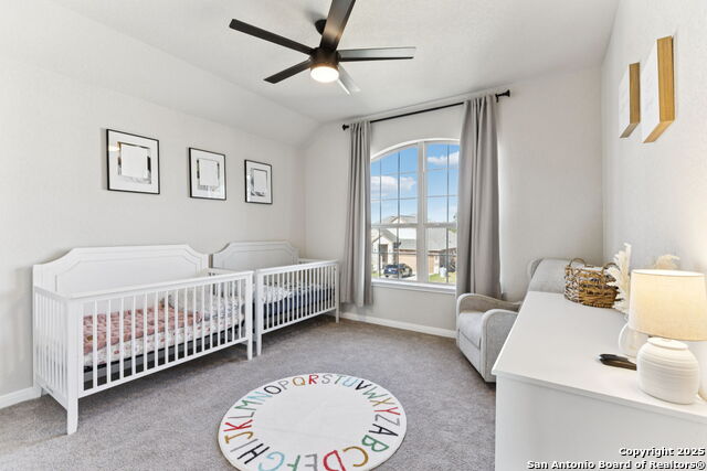 Image 16 of 20 For 1639 Dunvegan