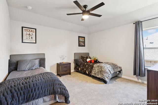 Image 19 of 20 For 1639 Dunvegan