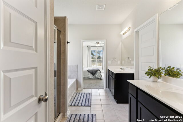 Image 3 of 20 For 1639 Dunvegan