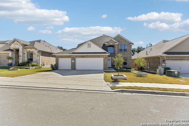 Image 5 of 20 For 1639 Dunvegan