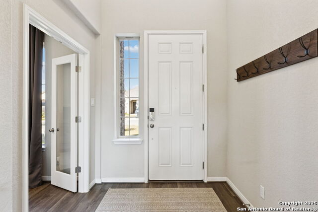 Image 6 of 20 For 1639 Dunvegan