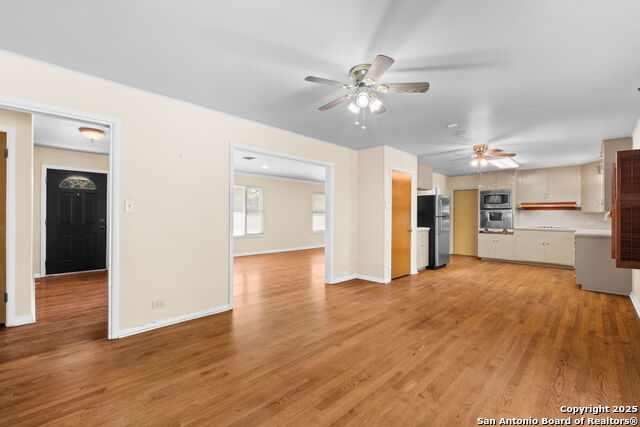 Image 8 of 26 For 411 Cave