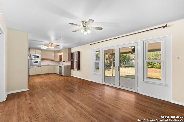 Image 9 of 26 For 411 Cave