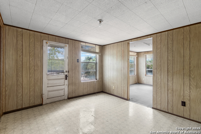 Image 32 of 48 For 12242 & 12244 Park Road 37