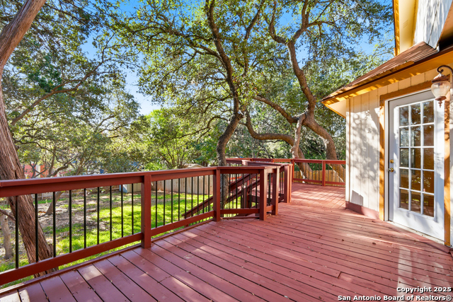 Listing photo id 24 for 17426 Emerald Canyon