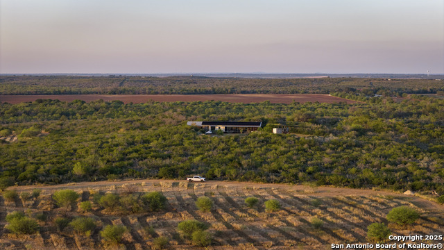 Listing photo id 12 for 514 County Road 669