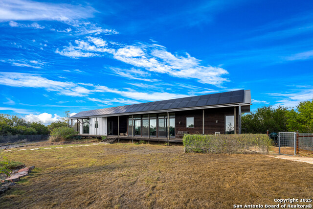 Listing photo id 1 for 514 County Road 669