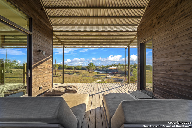 Listing photo id 33 for 514 County Road 669