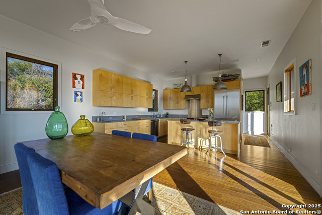 Listing photo id 39 for 514 County Road 669