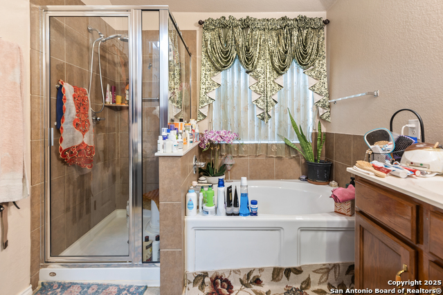 Image 17 of 24 For 10954 Geneva Moon