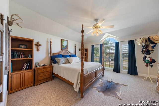 Image 19 of 50 For 2425 Elm Creek