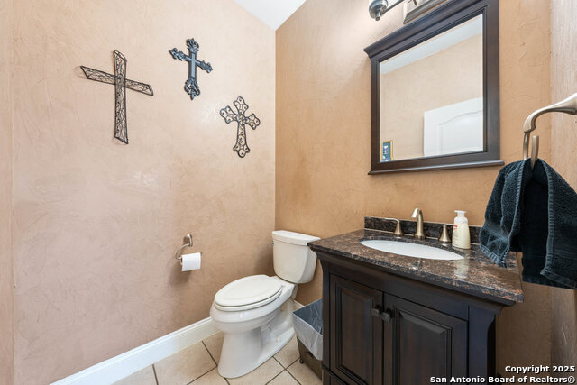 Image 24 of 50 For 2425 Elm Creek