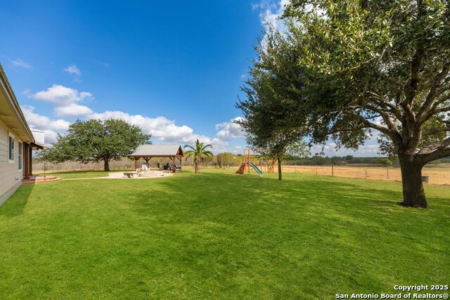 Image 29 of 50 For 2425 Elm Creek