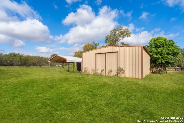 Image 31 of 50 For 2425 Elm Creek