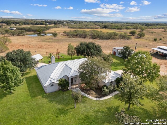 Image 46 of 50 For 2425 Elm Creek