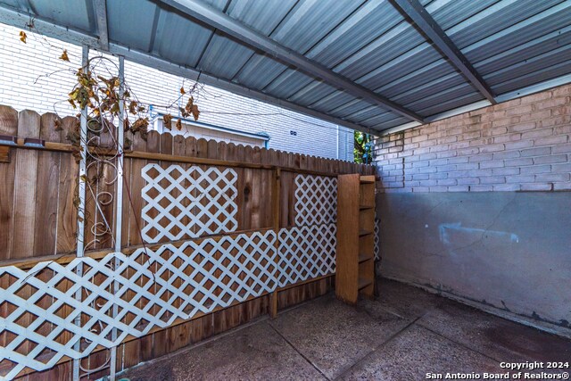 Image 19 of 19 For 102 Ruelle 2223