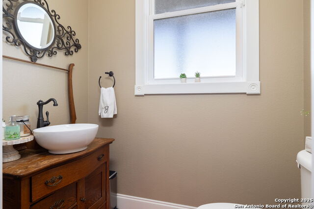 Image 18 of 50 For 42 Tower Rd.