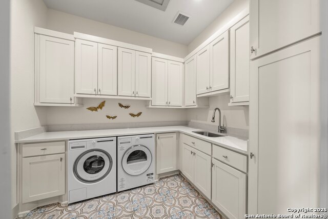 Listing photo id 6 for 1025 Comanche Hills