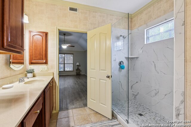 Listing photo id 15 for 3524 Angora Trail