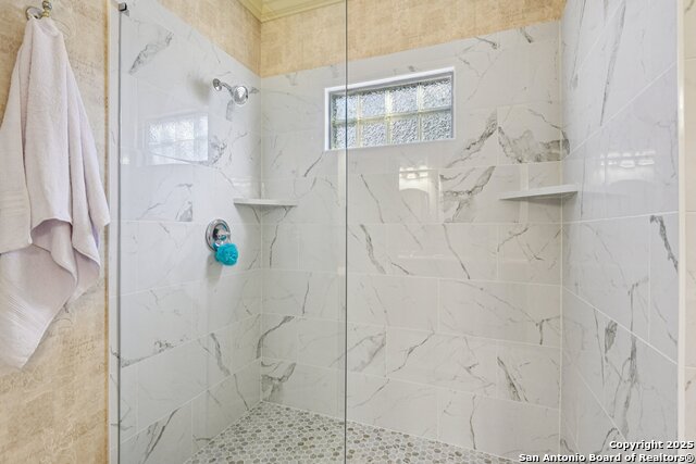 Listing photo id 16 for 3524 Angora Trail