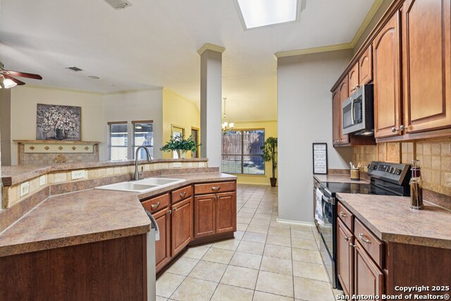 Listing photo id 6 for 3524 Angora Trail