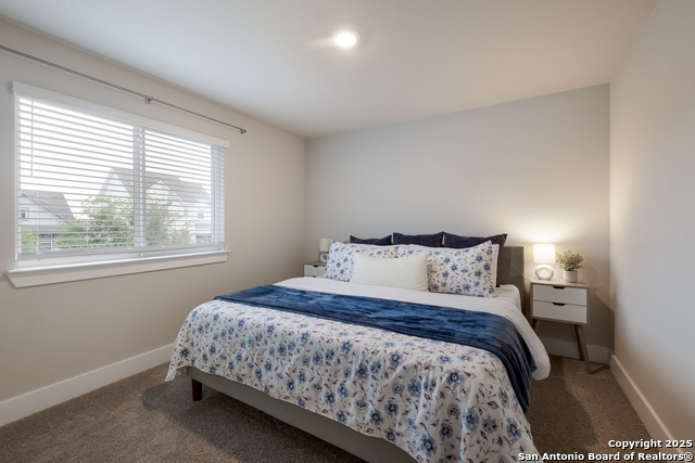 Image 17 of 24 For 5609 Jewel Curve