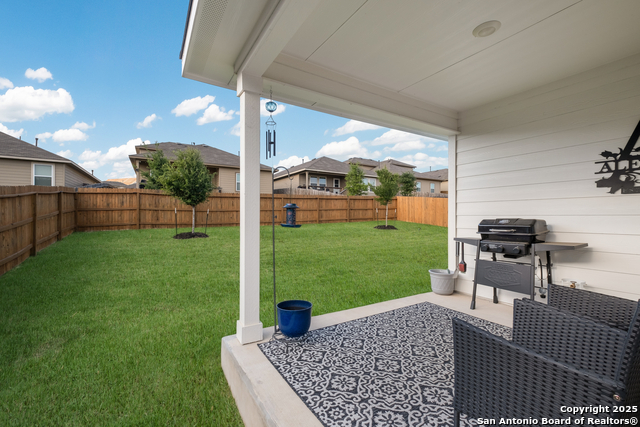 Image 21 of 24 For 5609 Jewel Curve