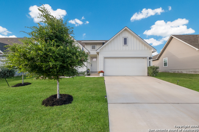 Image 3 of 24 For 5609 Jewel Curve