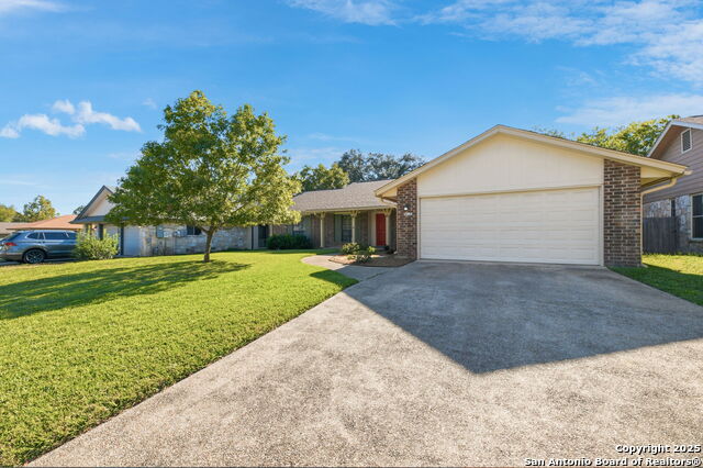 Image 2 of 20 For 13814 Brook Hollow