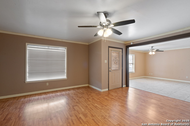 Listing photo id 8 for 203 Margaret