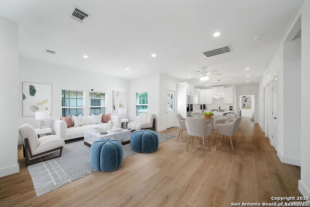 Image 7 of 23 For 2304 Perez