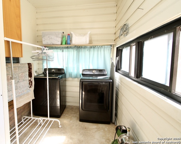 Image 13 of 20 For 1102 Mendelin