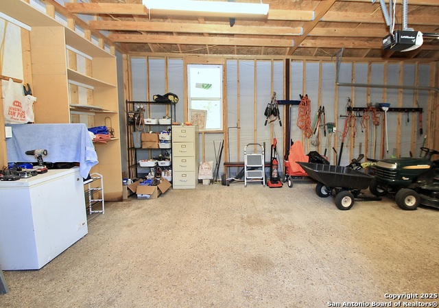 Image 16 of 20 For 1102 Mendelin