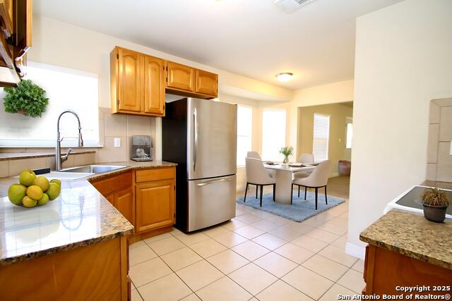 Image 6 of 20 For 1102 Mendelin