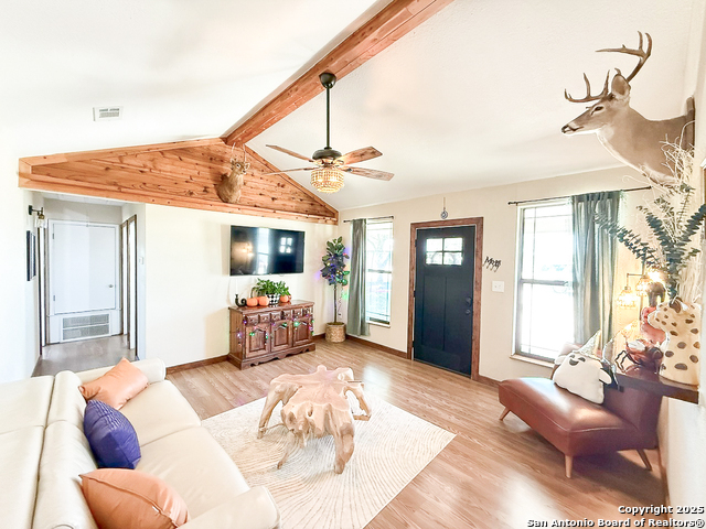 Image 4 of 41 For 200 Pr 6631