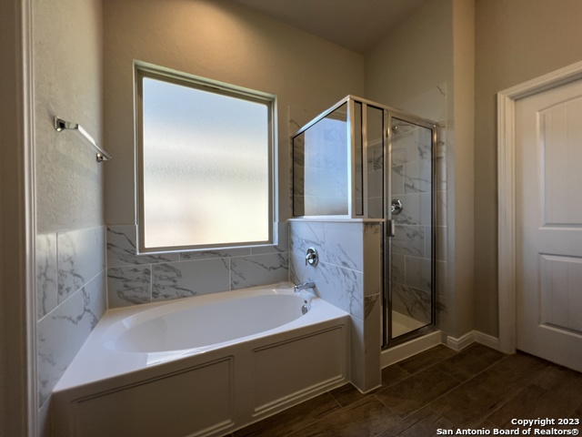 Listing photo id 15 for 3210 Genting