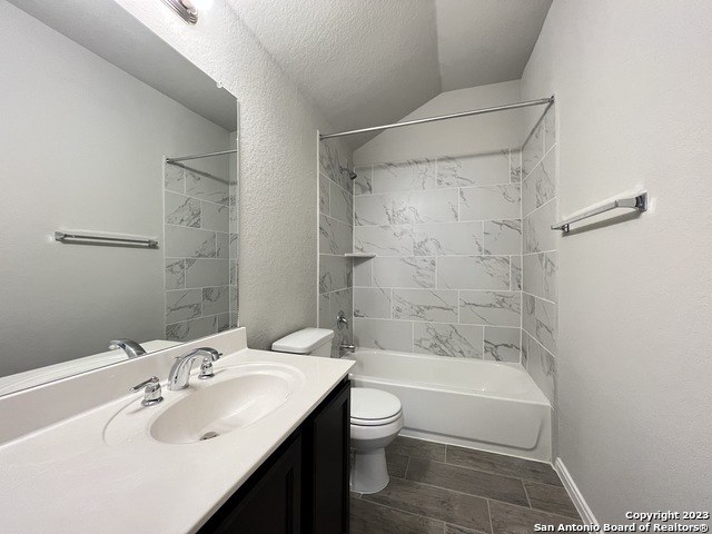 Listing photo id 32 for 3210 Genting