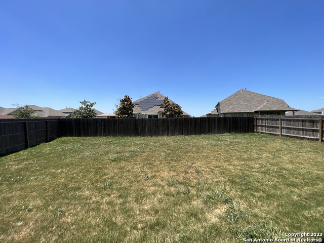 Listing photo id 34 for 3210 Genting