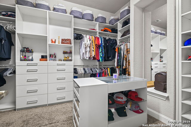 Listing photo id 15 for 744 Mesa Verde