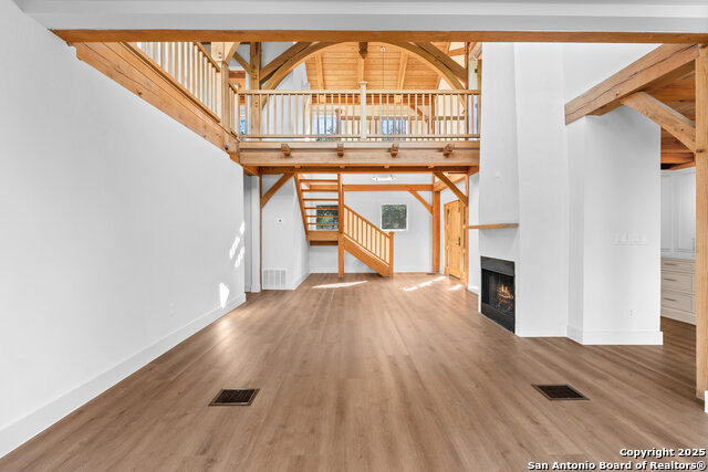 Listing photo id 21 for 101 Ranch View