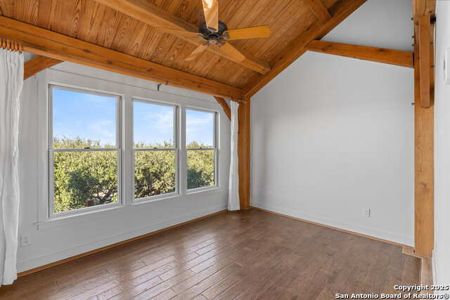 Listing photo id 42 for 101 Ranch View