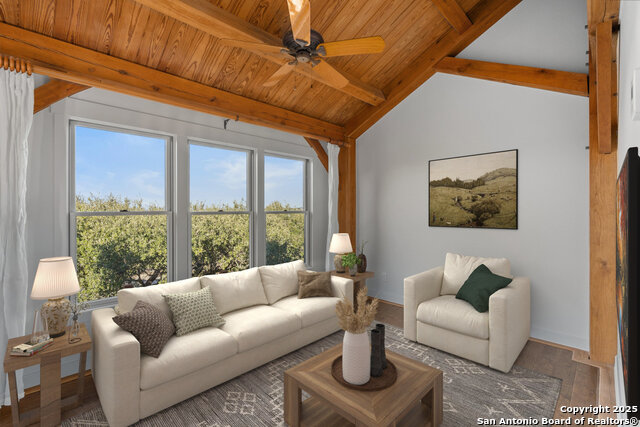 Listing photo id 43 for 101 Ranch View