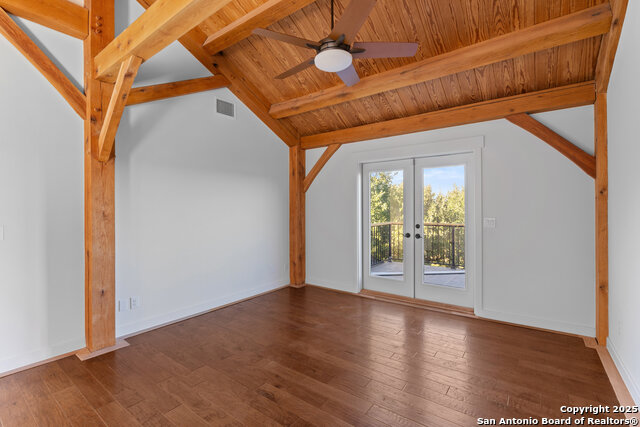 Listing photo id 50 for 101 Ranch View