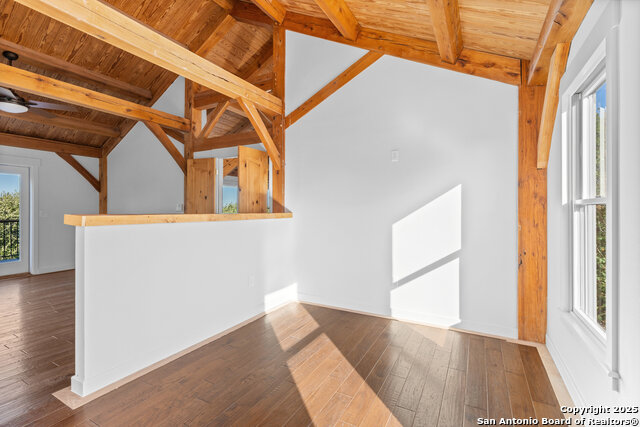 Listing photo id 53 for 101 Ranch View